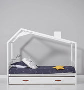 LIFETIME Kidsrooms Cool Kids bed Cool Kids bed with hut