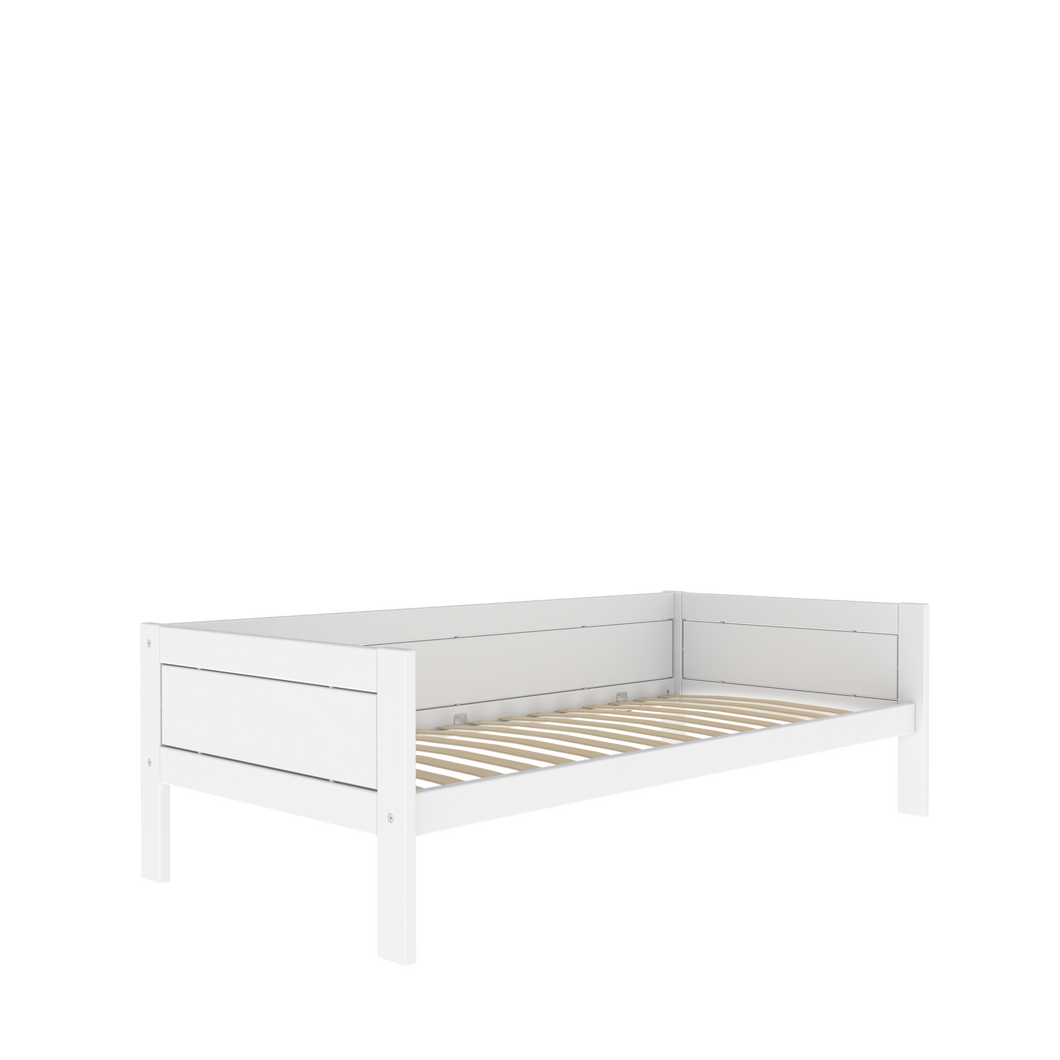 Basic bed