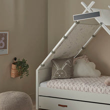 Lade das Bild in den Galerie-Viewer, Cool Kids single tipi bed - Over the moon
