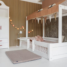 Afbeelding in Gallery-weergave laden, Montessori bed 120
