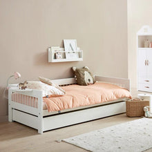 Carica l&#39;immagine nel visualizzatore di Gallery, LIFETIME Kidsrooms Bed Basic bed - Breeze
