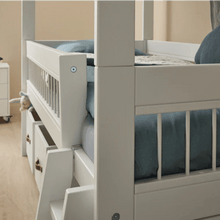 Afbeelding in Gallery-weergave laden, LIFETIME Kidsrooms Bed Cabin bed - Breeze
