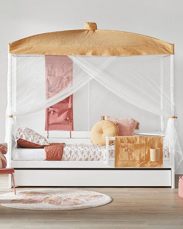 LIFETIME Kidsrooms Bed Four poster canopy bed