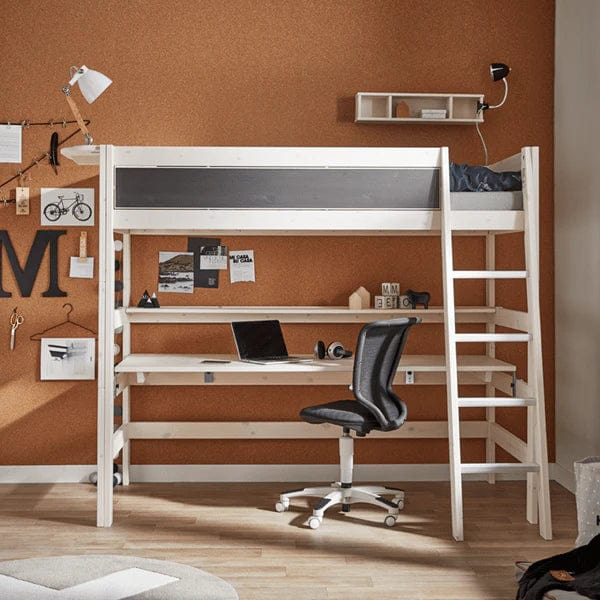 LIFETIME Kidsrooms Bed High bed with slanted ladder