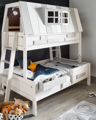 LIFETIME Kidsrooms Bed House Bed 120x200 cm - My Hangout