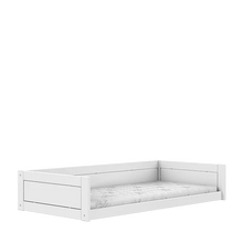 Afbeelding in Gallery-weergave laden, LIFETIME Kidsrooms Bed White / Premium (23) Montessori bed 90 cm
