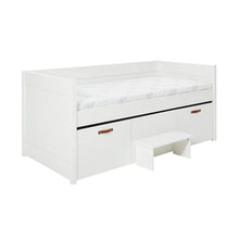 Lade das Bild in den Galerie-Viewer, LIFETIME Kidsrooms Cool Kids bed Cool Kids bed with 2 drawers and step 90 cm
