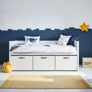 LIFETIME Kidsrooms Cool Kids bed Cool Kids bed with 3 drawers 90 cm