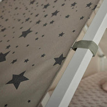 Carica l&#39;immagine nel visualizzatore di Gallery, LIFETIME Kidsrooms Cool Kids bed Cool Kids single tipi bed - Over the moon
