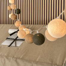 Carica l&#39;immagine nel visualizzatore di Gallery, LIFETIME Kidsrooms Lamp Cotton Ball Lights - Earthy Green
