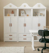 LIFETIME Kidsrooms White Bookcase top, clock