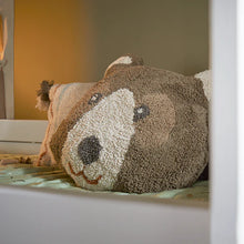 Carica l&#39;immagine nel visualizzatore di Gallery, Cuscino a forma di orso - Avventura in canoa
